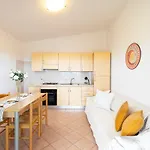 شقة Veranda Sea View, 2 Minutes From The Capo Comino