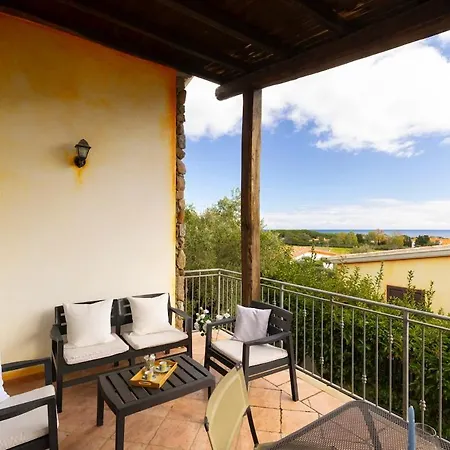Veranda Sea View, 2 Minutes From The Appartamento Capo Comino